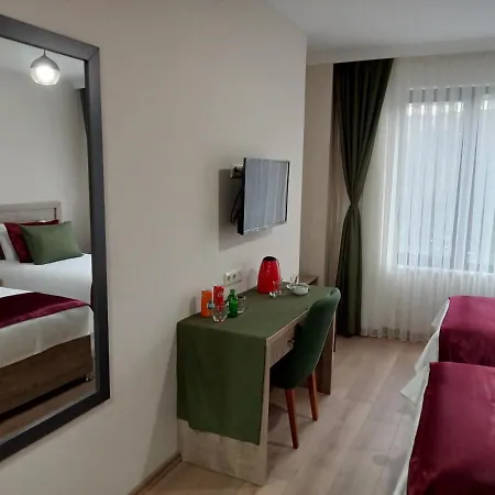 Otel Kurt 3*
