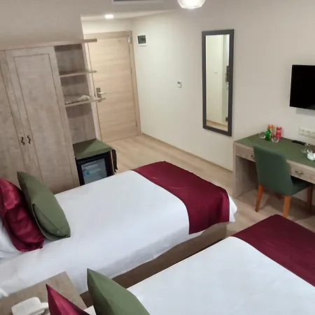 Kurt Hotel 3*
